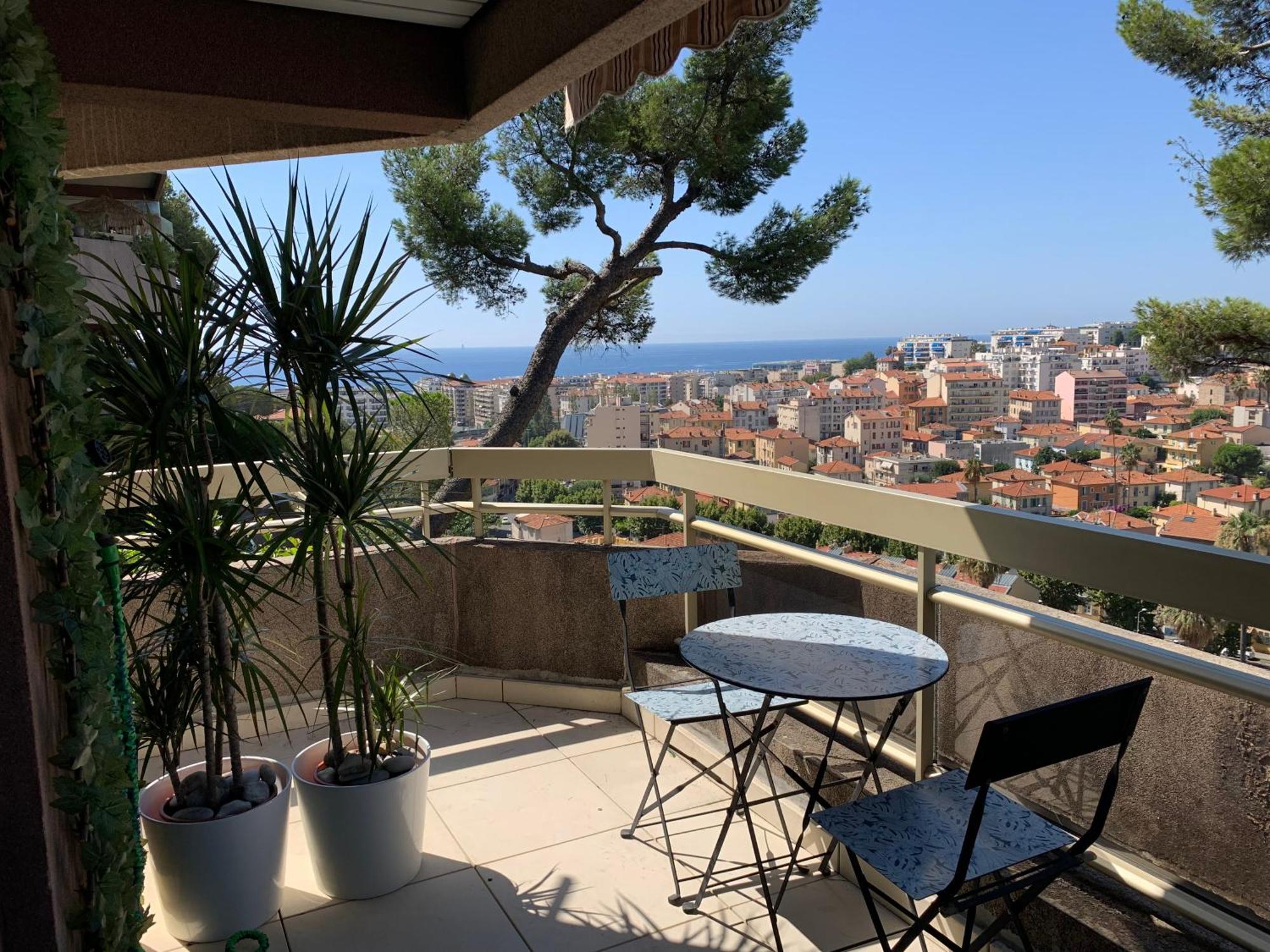 Nice, Grand Studio - Piscine - Terrasse Vue Mer Exterior foto