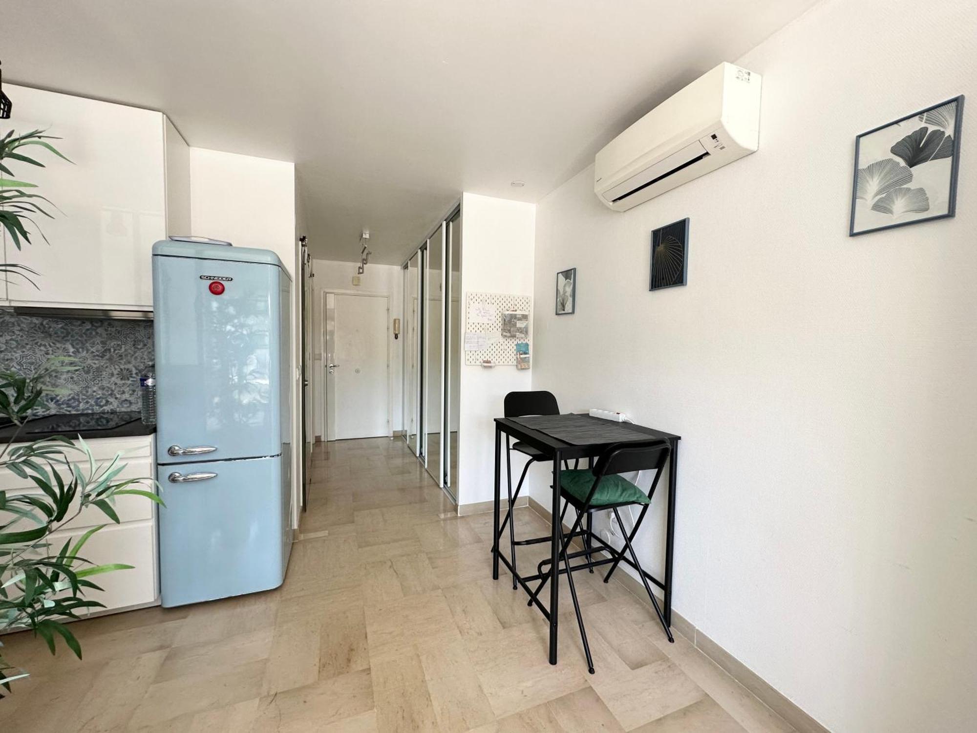 Nice, Grand Studio - Piscine - Terrasse Vue Mer Exterior foto