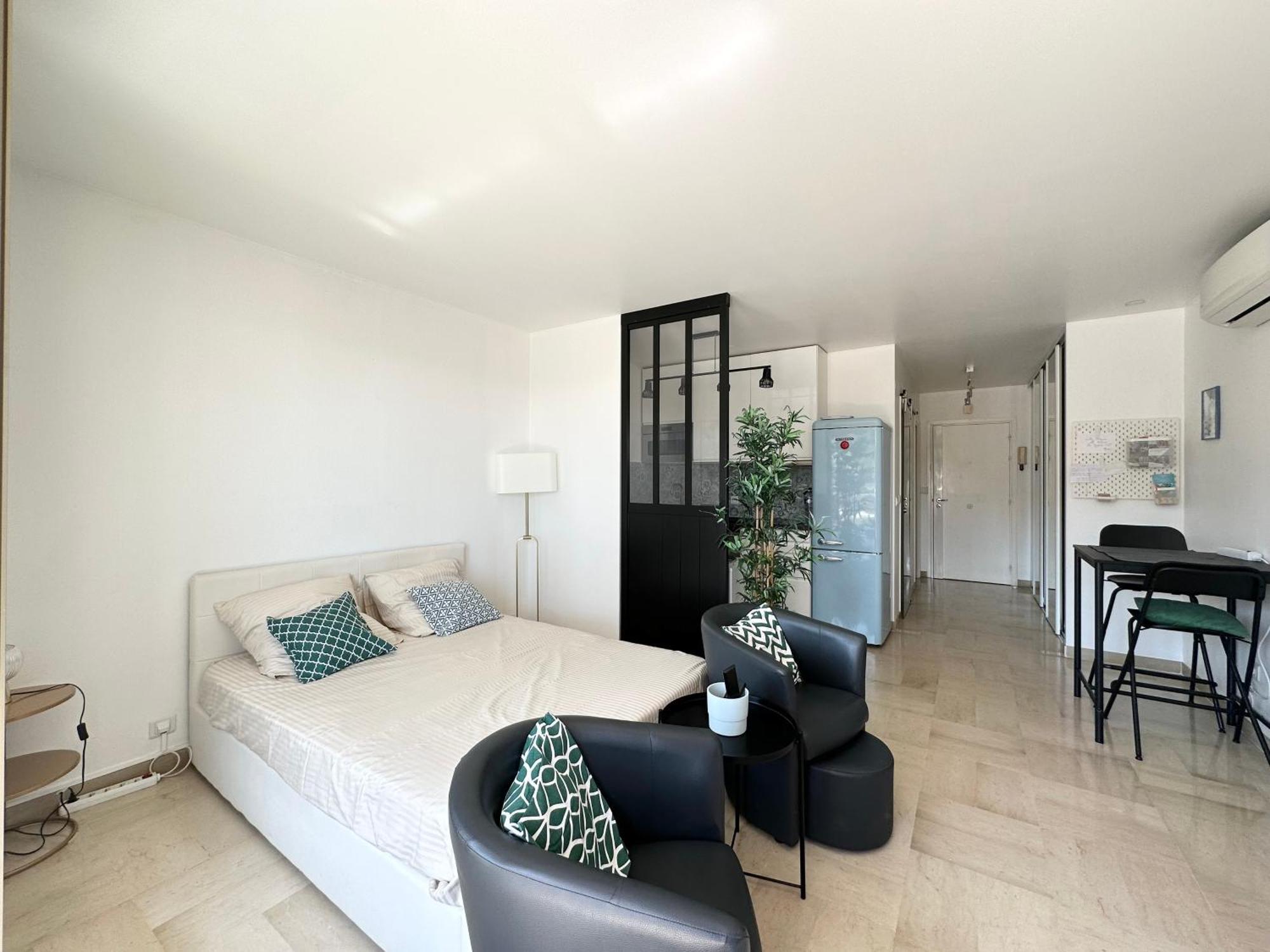 Nice, Grand Studio - Piscine - Terrasse Vue Mer Exterior foto